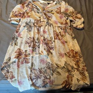 Torrid top. Torrid size 2= size 18/20 20$ or 2/30$